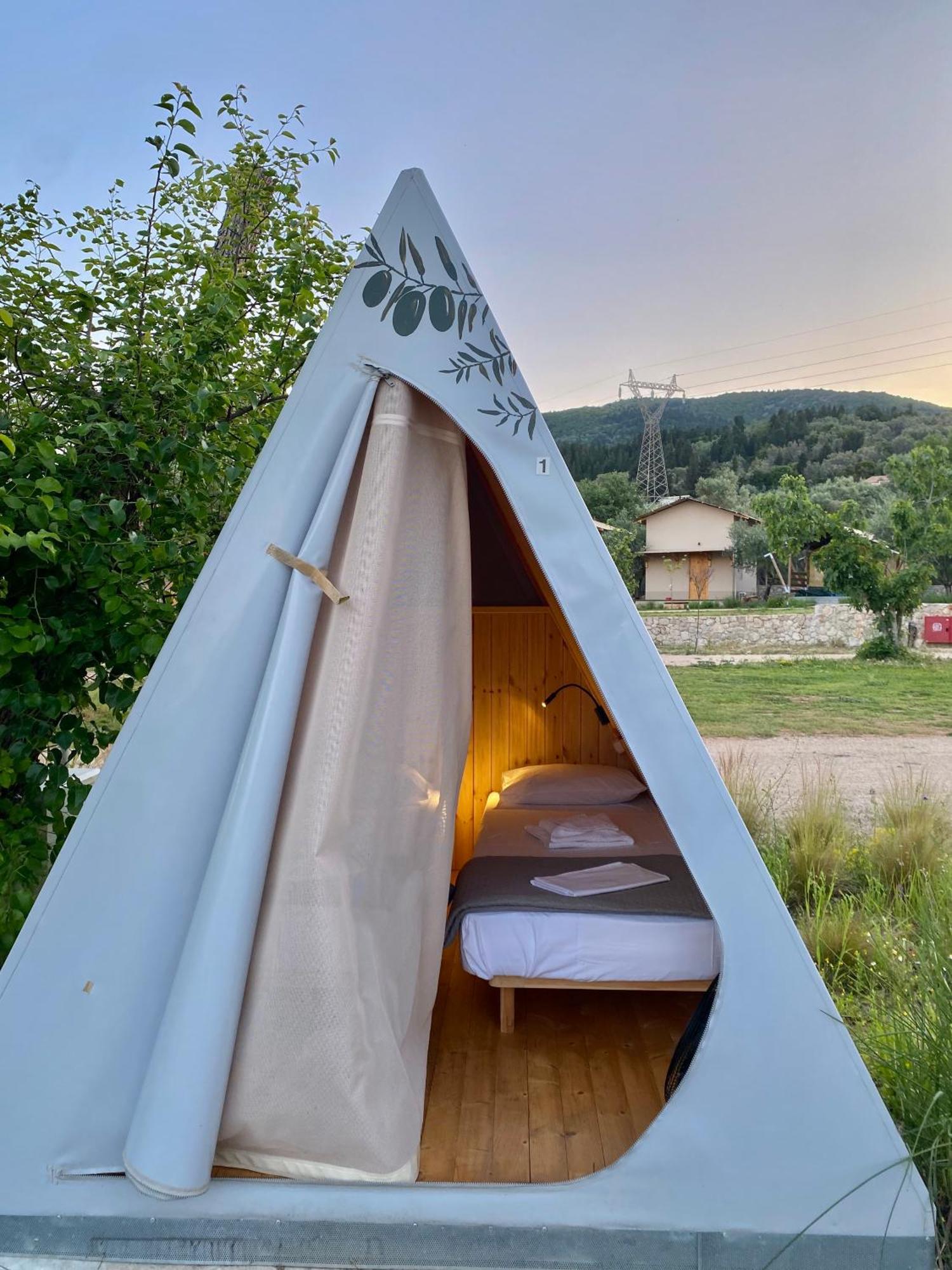 Nirikos Camping Spasmeni Vrisi Eksteriør billede